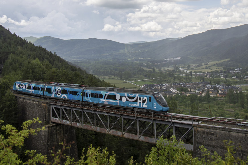 Finaliza con éxito el proyecto FCH2Rail: el primer tren de hidrógeno ensayado en España y Portugal